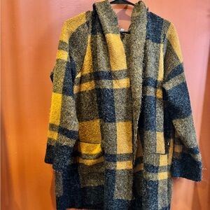 NorthStyle Yellow and Black Plaid Teddy Jacket
